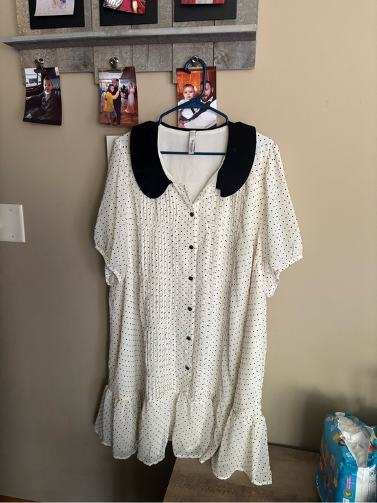 torrid Dresses & Skirts - torrid Cream Mini Dress with Black Peter Pan Collar